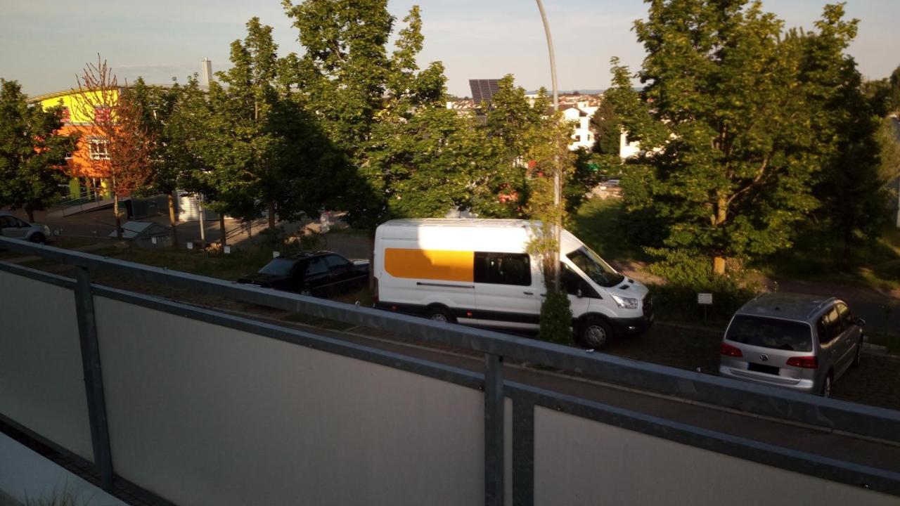 Komfort Apartment 2 Eg Bei Juergen Kunzi Filderstadt Luaran gambar